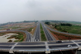 Năm 2024 tốc độ tăng trưởng kinh tế của Việt Nam sẽ tích cực hơn năm 2023