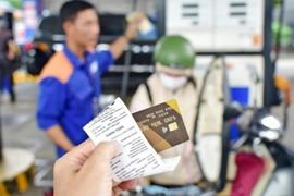 Mới có 2 doanh nghiệp xăng dầu xuất lẻ hóa đơn, Bộ Tài chính đề nghị các địa phương phối hợp chỉ đạo