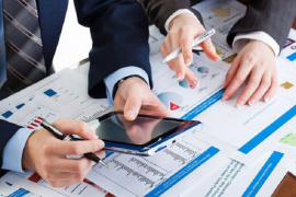 Vui, buồn lãi, lỗ doanh nghiệp sau soát xét