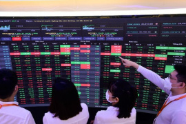 Tài khoản chứng khoán mở mới lên mức cao nhất trong hơn 1 năm