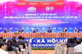 Nền kinh tế Việt Nam cơ bản đã vượt qua “những cơn gió ngược” nhưng nhiều động lực tăng trưởng chính chậm lại
