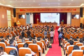 Khó vay vốn, doanh nghiệp đề xuất ngân hàng nới lỏng tiêu chí cho vay