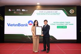VietinBank lọt Top 3 doanh nghiệp niêm yết có hoạt động quan hệ nhà đầu tư yêu thích nhất 2023