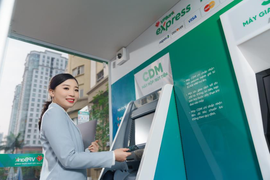 Sau thông tin nới room ngoại, cổ phiếu VPB giao dịch đột biến
