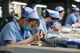 Kiến nghị cho người lao động vay với lãi suất ưu đãi, hạn chế rút bảo hiểm xã hội 1 lần