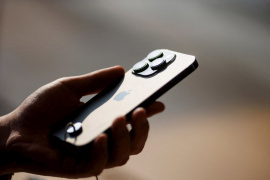 Chuyện gì đang xảy ra với Apple: Vốn hoá bốc hơi 200 tỷ USD trong 2 ngày, iPhone liên tiếp nhận tin xấu