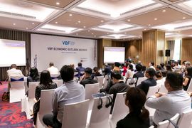 Những “cơn gió ngược” trên toàn cầu ảnh hưởng đến kinh tế Việt Nam