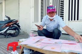 "Người chờ giảm giá lại luôn mua phải bất động sản giá cao"