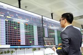Tâm điểm chứng khoán: "Thị trường khó có kịch bản tiêu cực"