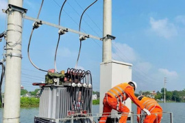 Báo lỗ hơn 21.800 tỷ đồng năm 2023, ông lớn ngành điện EVN đang phân bổ các chi phí sản xuất - kinh doanh như thế nào?