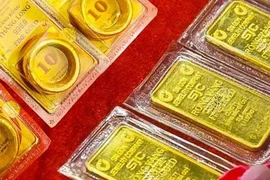 Giá vàng hôm nay ngày 21/10: Vàng SJC vọt lên 88 triệu đồng/lượng, vàng nhẫn đắt kỷ lục