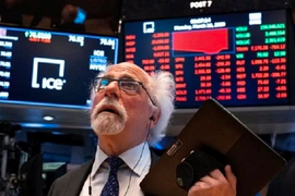 Phiên 22/10: Khối ngoại tiếp chuỗi "xả hàng", tâm điểm Diamond ETF