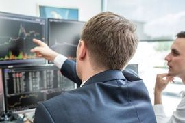 Khối ngoại “xả” gần 500 tỷ đồng cổ phiếu VPB và MWG trong ngày VN-Index tăng gần 10 điểm