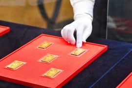 Vàng miếng SJC giảm mạnh về còn 84,3 triệu đồng mỗi lượng