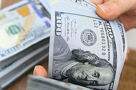 Đồng đô la lên cao nhất 1 năm, tỷ giá USD ngân hàng xác lập kỷ lục mới