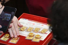 Giá vàng SJC, giá vàng nhẫn hôm nay ngày 15/11