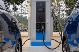 6 năm tới Việt Nam cần hơn 11 tỷ USD phát triển một lĩnh vực đầy thách thức, đã có 2 ông lớn "mở đường"