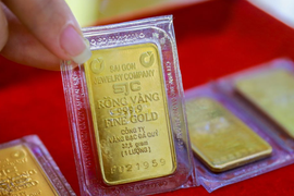 Giá vàng SJC lùi về mức 89 triệu đồng/lượng