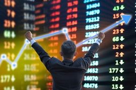 Dòng tiền mua áp đảo, VN-Index hồi phục hơn 15 điểm