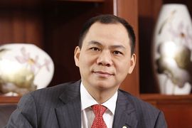 Top 10 doanh nghiệp lớn nhất Việt Nam năm 2024: Vingroup lần đầu tiên vượt Viettel, Hòa Phát rời danh sách