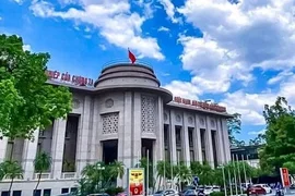 Standard Chartered dự báo NHNN sẽ tăng lãi suất vào quý II/2025