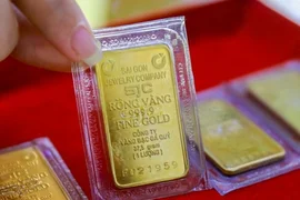 Công ty SJC bất ngò tăng giá mua vào vàng miếng thêm 500 nghìn đồng/lượng