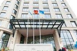 Cổ phiếu “họ” Đất Xanh bị bán tháo, VN-Index rơi về sát mốc 1.260 điểm