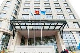 Cổ phiếu “họ” Đất Xanh bị bán tháo, VN-Index rơi về sát mốc 1.260 điểm