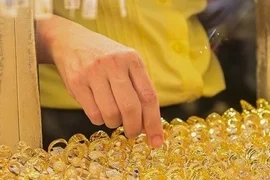 Giá vàng SJC, giá vàng nhẫn hôm nay ngày 4/12