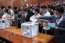 Đấu giá 28 thửa đất tại Thạch Thất: Gần 1.400 hồ sơ, giá trúng cao nhất 186 triệu đồng/m2