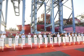 Thủ tướng Phạm Minh Chính dự Lễ đón tàu hàng quốc tế và phát lệnh làm hàng đầu Xuân tại cảng Quốc tế Tân cảng - Cái Mép