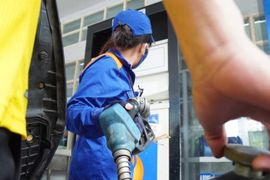 Bộ Công thương khẩn trương trình Nghị định mới về kinh doanh xăng dầu trong tháng 3