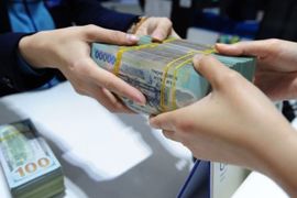 Lãi suất liên ngân hàng tăng chỉ mang tính chất thời vụ