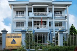 Vừa báo lãi 2023 kỷ lục, một công ty bán nước trên sàn chứng khoán bị khởi tố 2 lãnh đạo