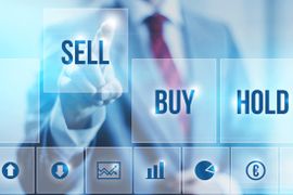 Dragon Capital bán ròng gần 17,4 triệu cổ phiếu VCG, nâng sở hữu FRT lên hơn 7%