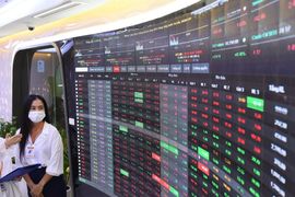 Tâm điểm chứng khoán: Sau khi vượt đỉnh của năm 2023, dòng tiền sẽ luân chuyển như thế nào?