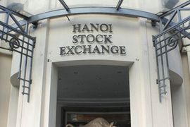 Tháng 2, thanh khoản trên HNX tăng 18% so với tháng đầu năm