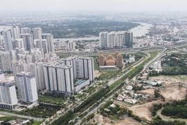 Giá bất động sản vùng ven “nhảy múa”, nhà đầu tư cần tránh lao theo cơn sốt