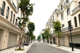Nhiều tín hiệu cho thấy dòng tiền đang dịch chuyển sang bất động sản