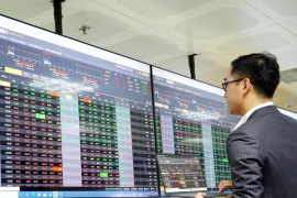 VNDIRECT dự báo tăng trưởng lợi nhuận doanh nghiệp lên 18%, VN-Index có thể chạm mốc 1.350 điểm