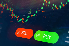 Ông Đặng Thành Tâm muốn hạ sở hữu tại Saigontel, Chủ tịch Địa ốc Hoàng Quân mua 2 triệu cổ phiếu HQC