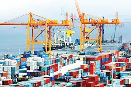 5 tháng, thu ngân sách nhà nước tăng gần 15%, kinh tế đang phục hồi tích cực