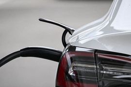 Làn sóng AI lan sang xe điện, loạt trở ngại lớn nhất về pin sắp được thổi bay