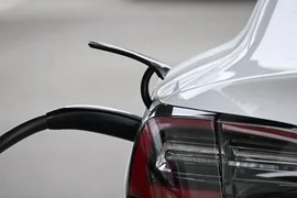 Làn sóng AI lan sang xe điện, loạt trở ngại lớn nhất về pin sắp được thổi bay