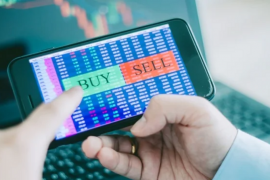 Dragon Capital bán cổ phiếu HSG, tăng sở hữu tại FPT Retail