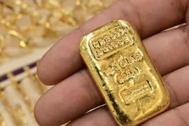 Giảm mạnh, giá vàng miếng SJC chỉ còn 77 triệu đồng/lượng ở chiều mua