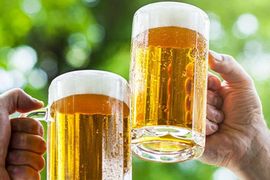 Giữa mùa nắng nóng, một doanh nghiệp bia địa phương tri ân "ngụm bia" cổ tức tiền tỷ lệ cao, Sabeco "nhận quà" chục tỷ