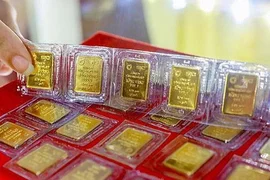 Giá vàng SJC bất ngờ tăng vọt