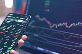 Thanh khoản tăng đột biến, VN-Index tăng bốn phiên liên tiếp
