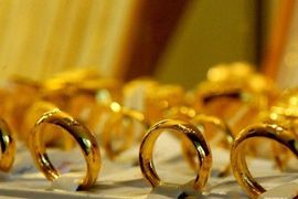 “Tiếc đứt ruột” vì không mua vàng nhẫn từ sớm, bây giờ có nên đầu tư khi giá đã lên 81 triệu đồng/lượng?